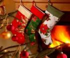 Рождественские носков с отделкой и висящk